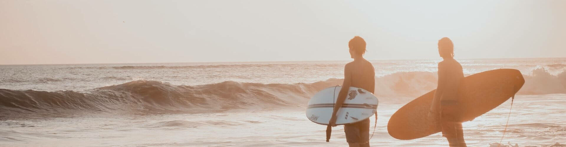 Die beste Zeit zum Surfen auf Bali