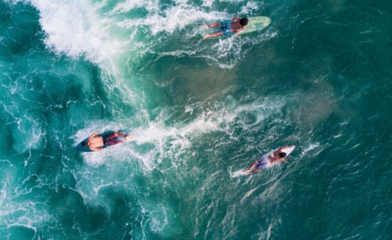 Die besten Surfspots für Anfänger auf Bali